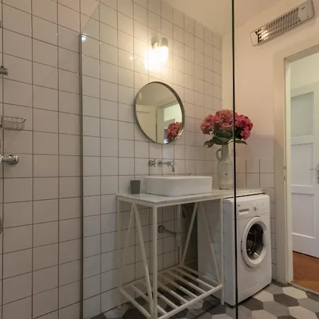 Apartment Bregos Superior - Unique Design 3-br - Unbelievable Panoramic View Of - Walking Distance From Unesco Palace And Bacvice - Free Parking - Buralux