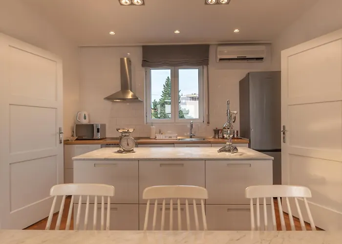 Apartman Bregos Superior - Unique Design 3-br - Unbelievable Panoramic View Of - Walking Distance From Unesco Palace And Bacvice - Free Parking - Buralux Split